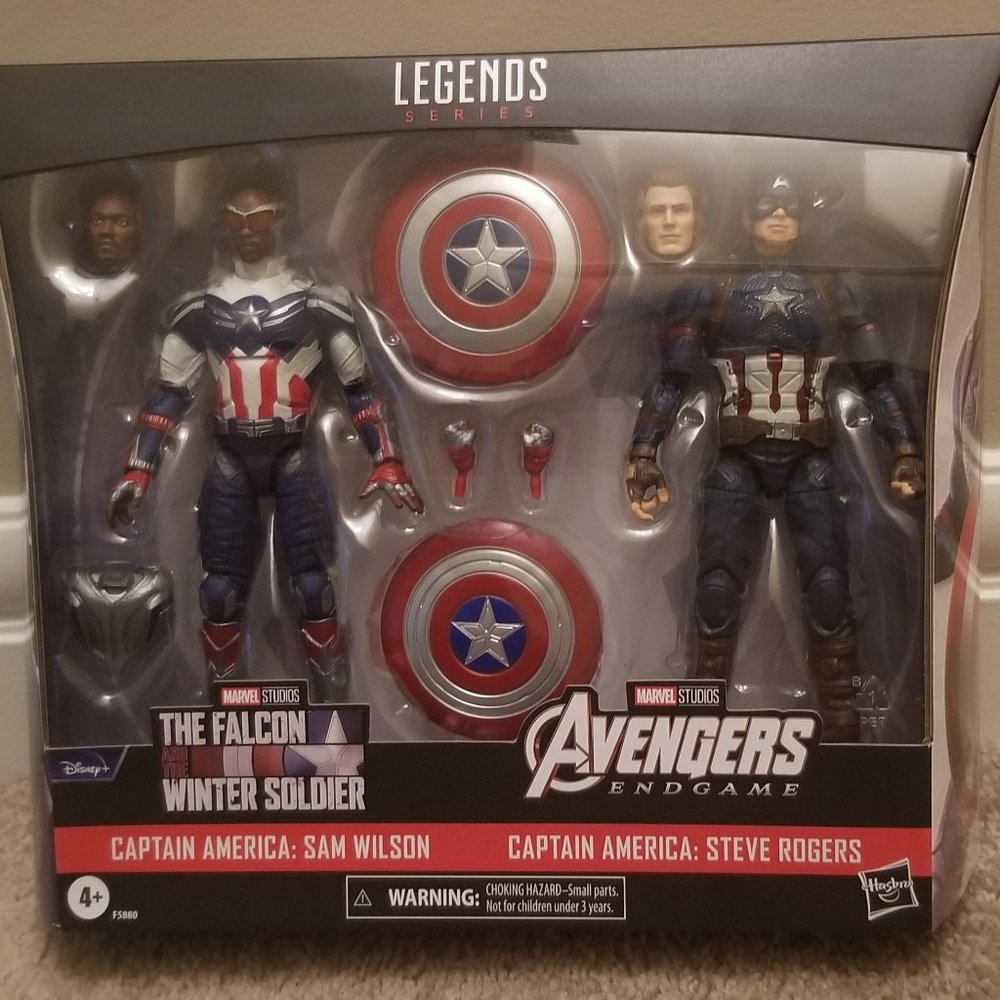 Marvel Legends Sam Wilson and Steve Rogers Captain America 2-pack